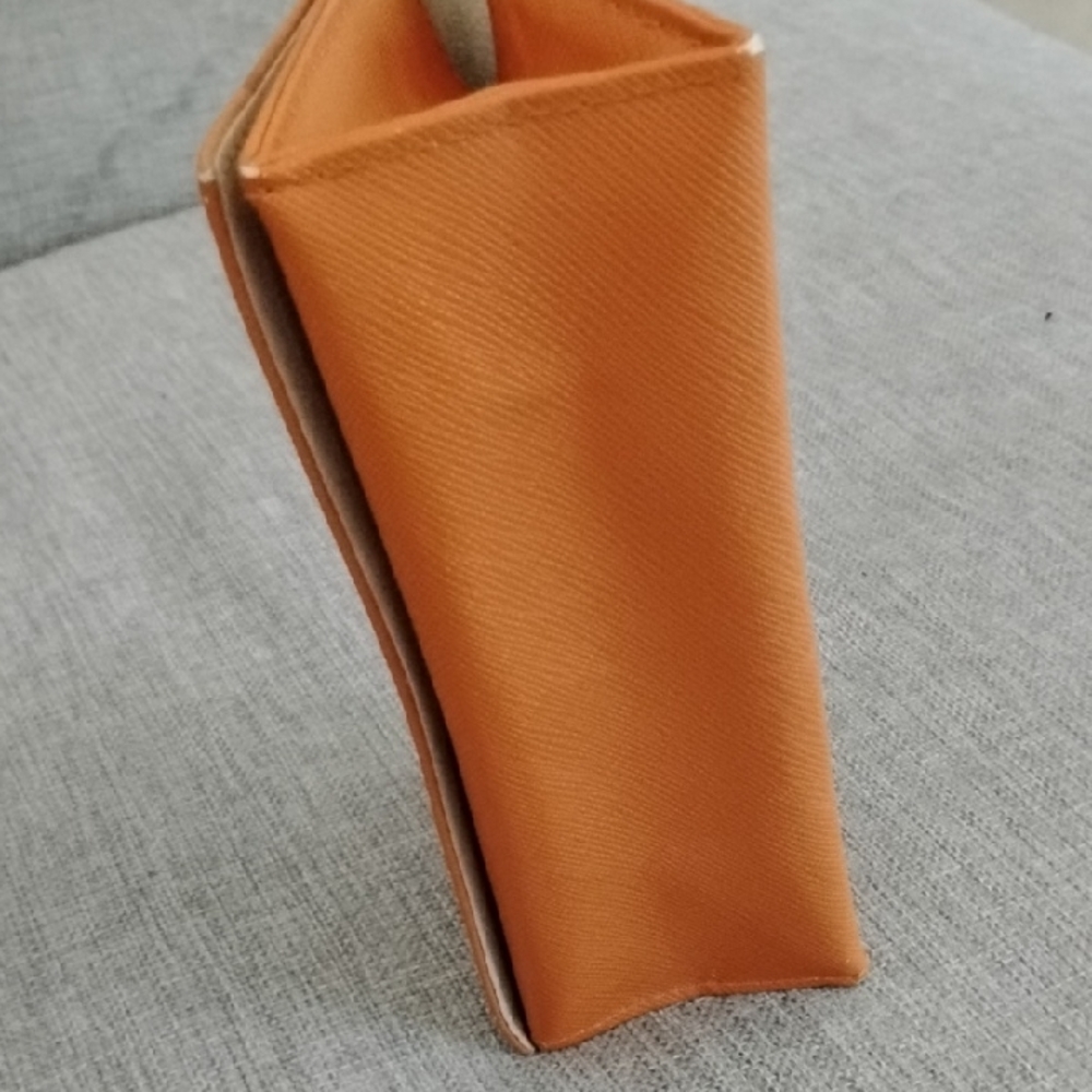 Tory Burch Orange glass case with Silver Logo - Picture 6 of 12